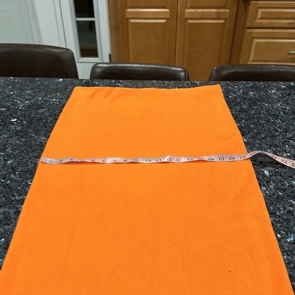 Express Mid Rise Ribbed Midi Sweater Skirt - Picture 4 of 9